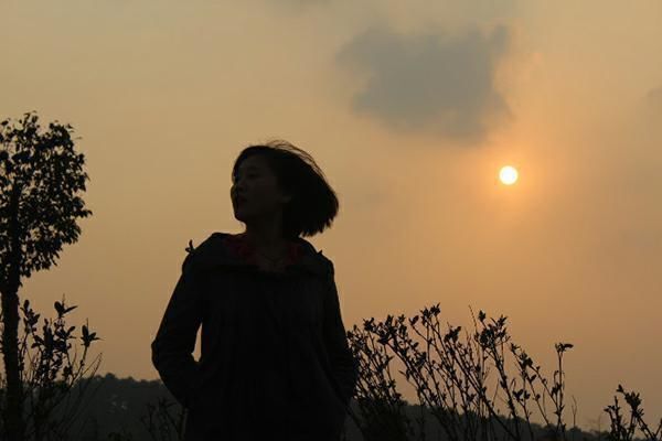 女人|女人大姨妈总来得不准时,是身体出现问题了吗原因具体有哪些