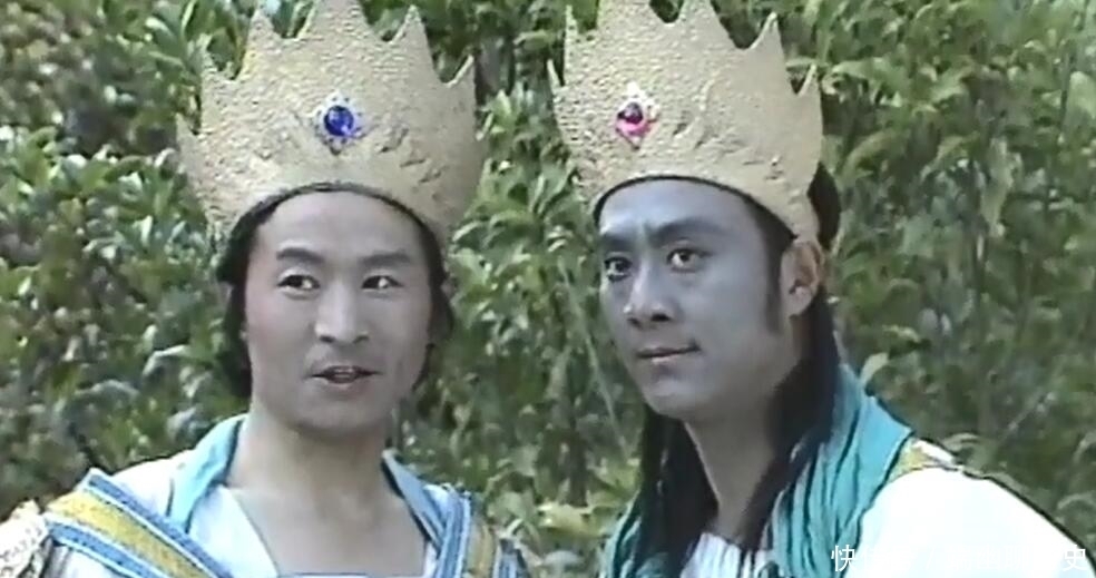 大惊失色|杨戬化身花狐貂潜入周营,吓得众人大惊失色,变化之术令人佩服