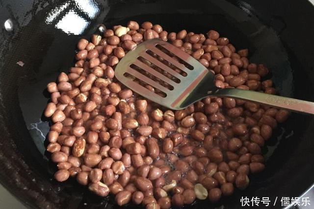 油酥“花生米”直接放油锅就错了,多做这一步,又香又脆不回潮!