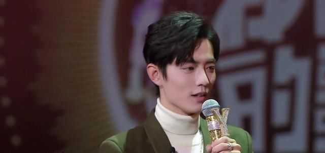 王一博代言炒cp线上店铺被搬空，肖战同款撇清关系遭cp粉退款