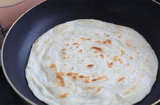 剂子|正宗手抓饼做法，外酥里软层次多，多做一些冻起来，当早餐好方便