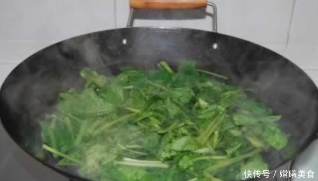 4种蔬菜吃前定要焯水,要不吃了会肚子疼,别怪没告诉你