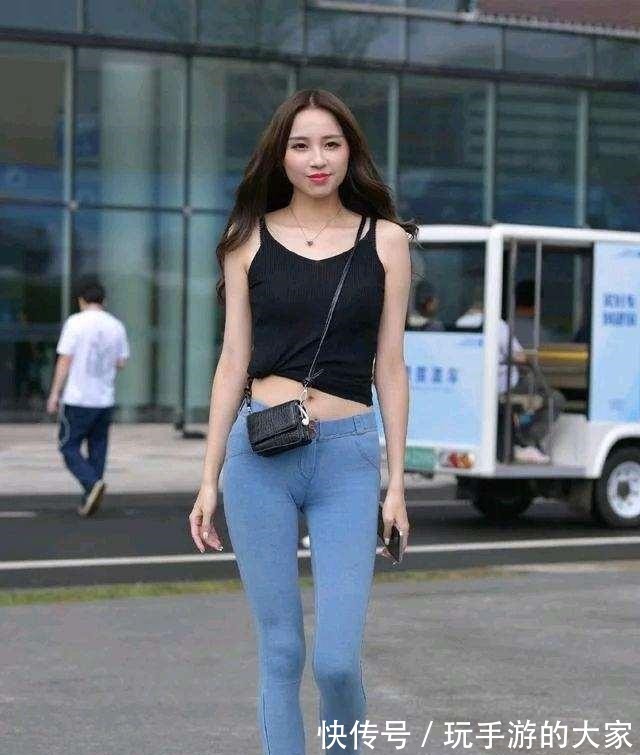 瑜伽裤 充满女人味的瑜伽裤穿搭,搭配方面更是彰显个性,增高显瘦!