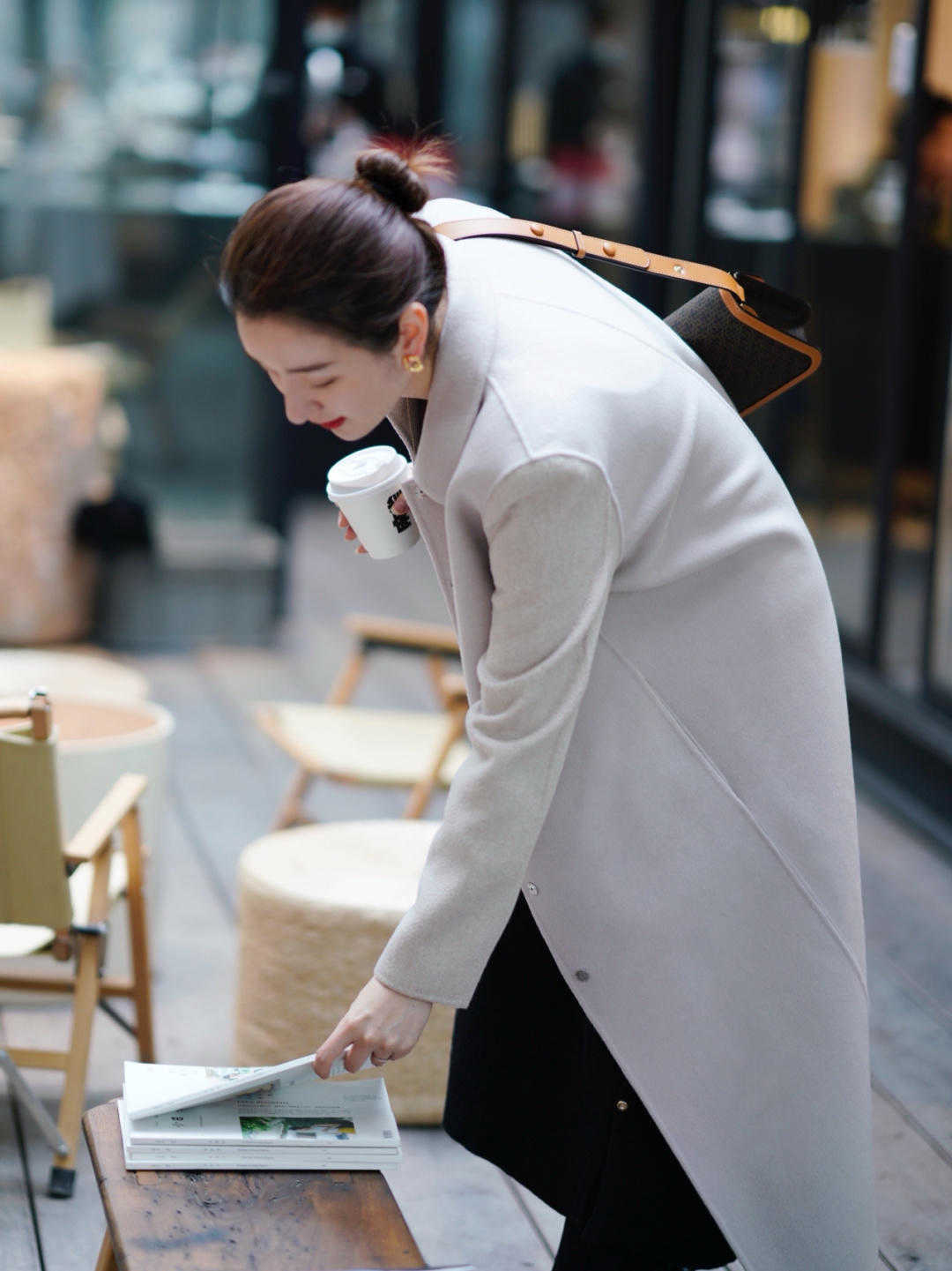 半领 秋季来一件这样大气的大衣,何愁这个秋季无大衣