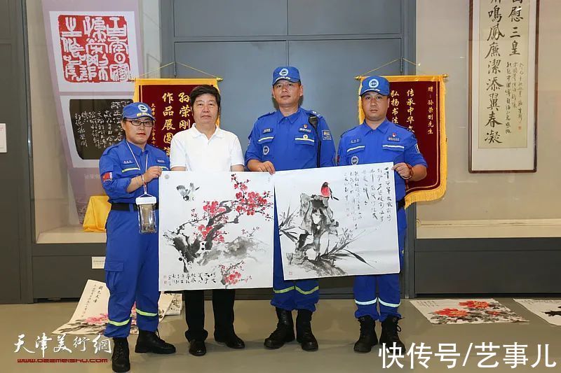 蓝天救援队|孙荣刚师生展滨海圆满收官呈两大看点：书画致敬英雄 收李建华为徒