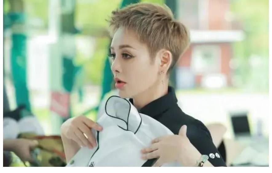 霸道|黄晓明终究是被磨平了棱角，再也不霸道了