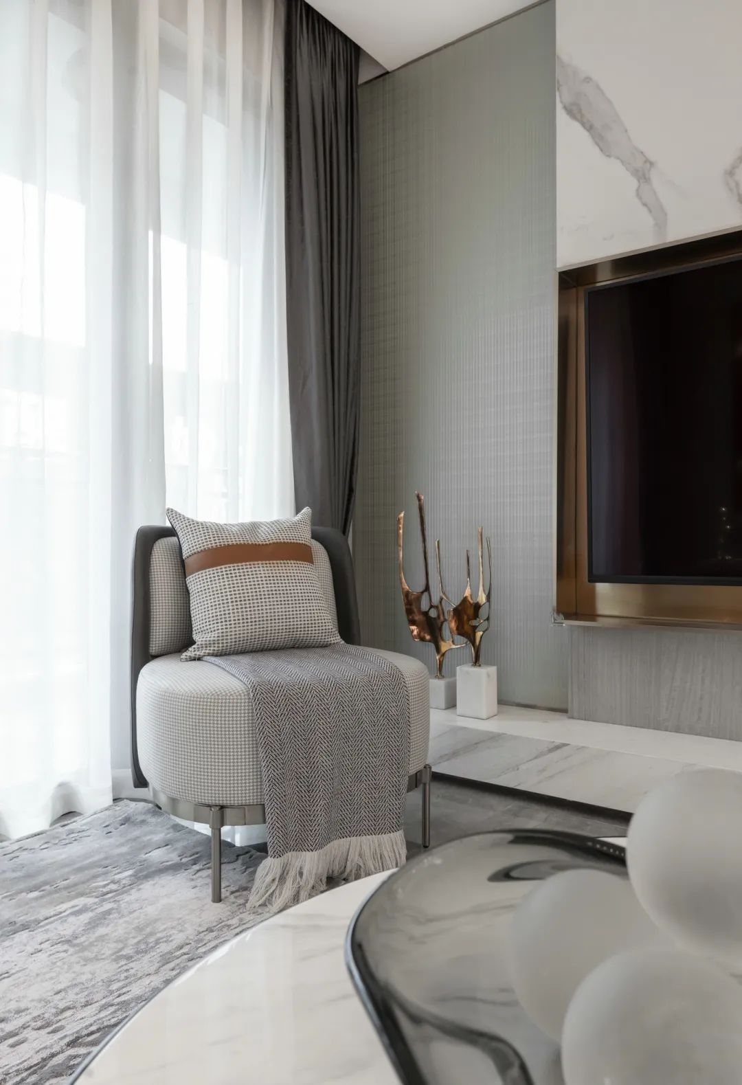 装饰画|100㎡现代轻奢,清淡优雅高级灰,时尚精致好舒适