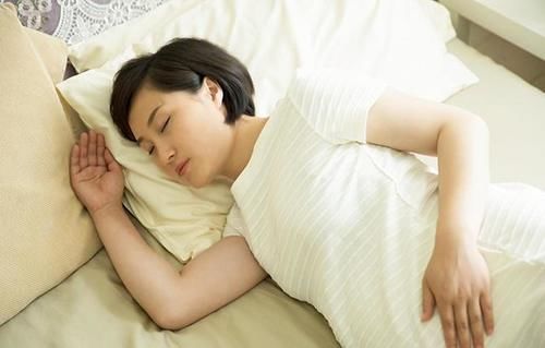 好处|孕期睡午觉好处多多,但要注意这3个事项,孕妈可别太随意了