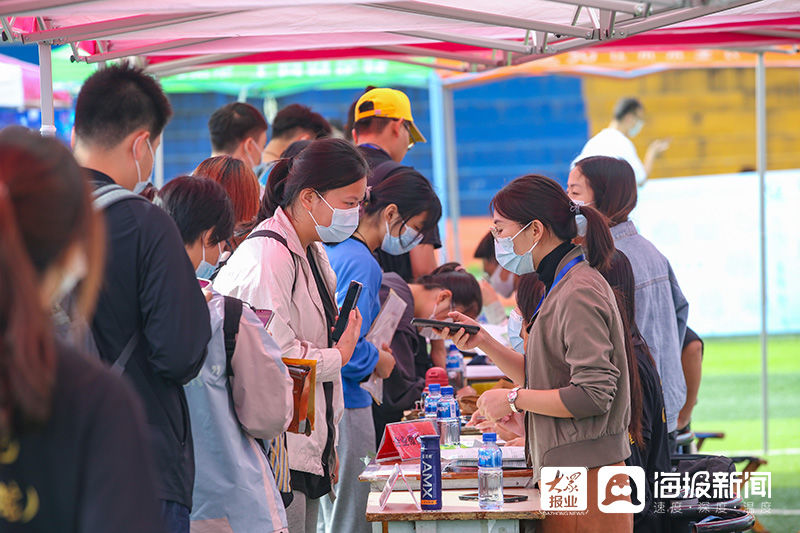 朝气蓬勃！实拍山东工商学院“小萌新”报到现场|图集 | 小萌