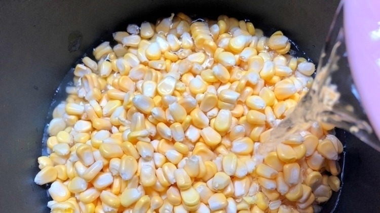 它比豆浆好喝,比奶茶健康,每天给孩子喝一杯,增强记忆又长个