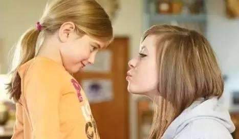 伤害|父母2种冷暴力行为,严重影响孩子性格,几乎每个父母都犯过