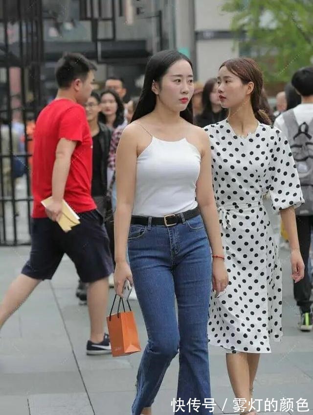 连衣裙 身材圆润的女性,穿搭只需一招,便可以从根本上化解你的烦恼!