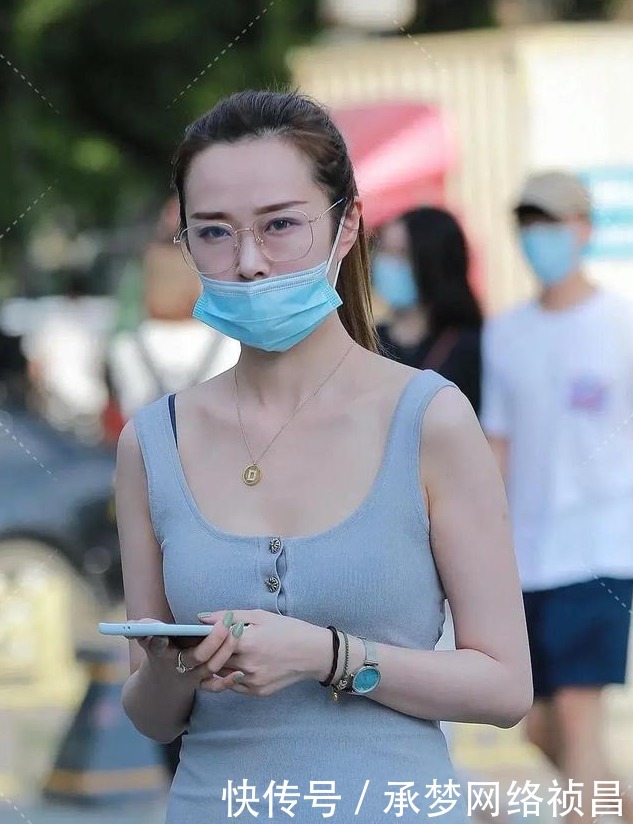 一阵“休闲风”,让运动穿搭又回归时尚,魅力所在无可抵挡!