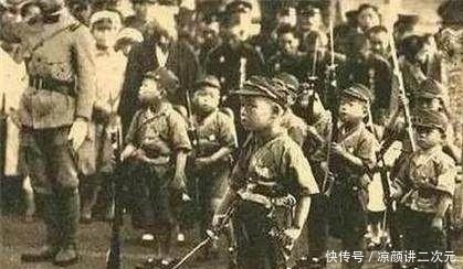 本鬼子真是太|日本鬼子未公布的照片:张张让人愤怒,五岁的小鬼子就开始训练