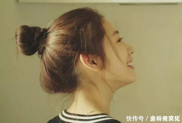 一根皮筋就能搞定的7款发型,前三款超简单,手残党也能轻松学会