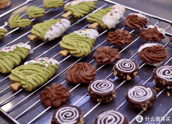  用心|家常美食 篇二百三十九：创意圣诞树桩，好看好吃，准备圣诞礼物要用心