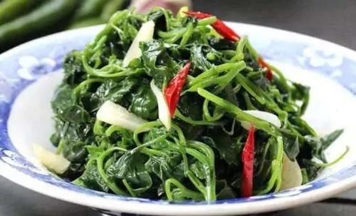 5月，鸡蛋和此物一起炒，排出毒素，补钙质，提高智力，口臭也不见了