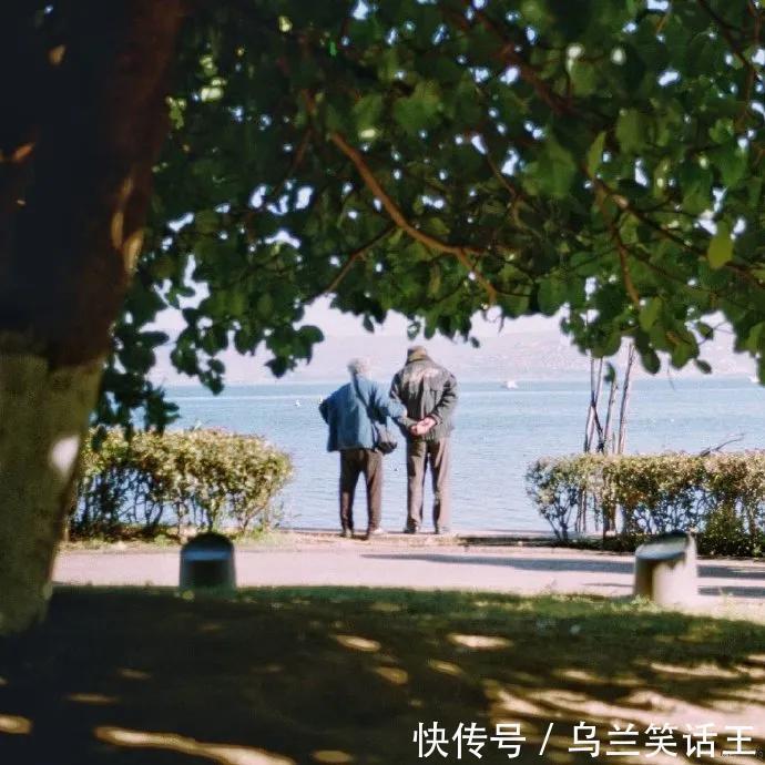 |【被窝段子20220126】再小的努力,乘以365都很明显