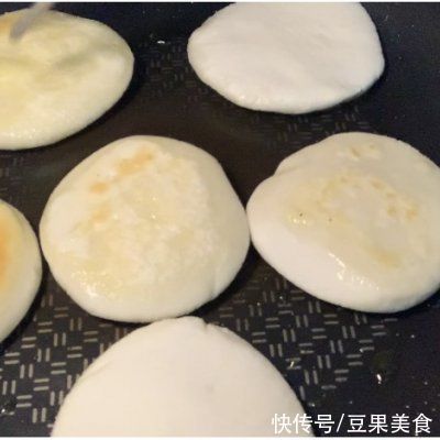 糯米粉|红糖糍粑！有锅就能做