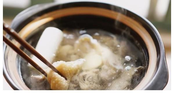 美味|炒鸡块到底要不要焯水？这才是正确做法，鲜味不流失，美味又好吃。