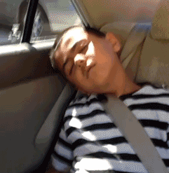 |搞笑GIF图:有这样的老婆 肯定能少活好几年