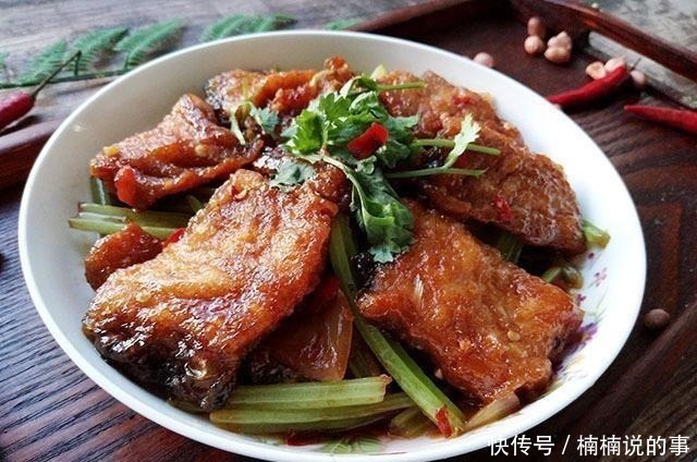 入秋后，少吃猪肉多吃它，价格比猪肉少2倍，家家户户吃得起