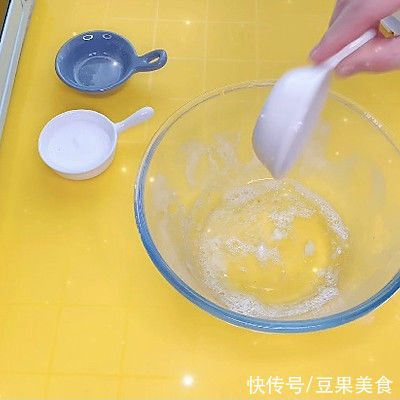 不开裂，不回缩，不塌陷的纸杯蛋糕来啦