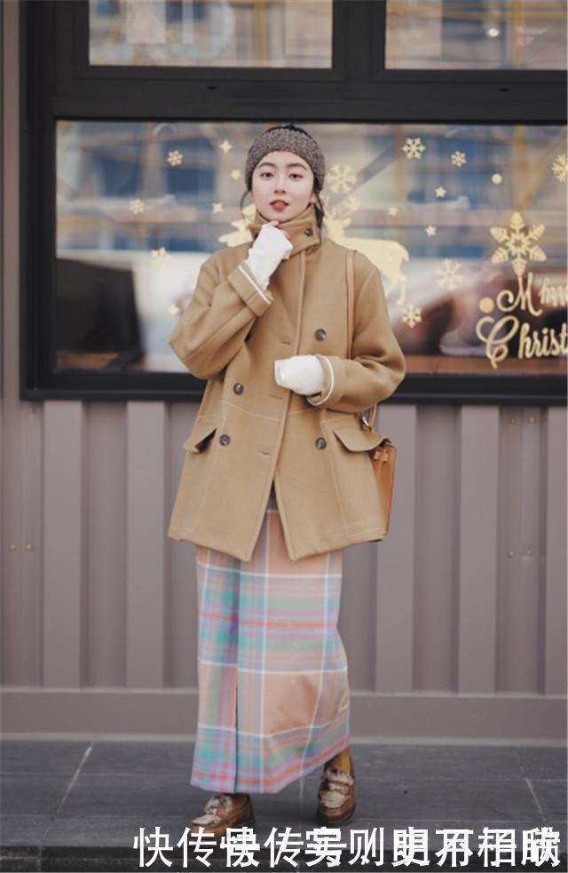 秋冬买大衣就挑这3个“高级色”,显气质又显白,时尚博主都爱了