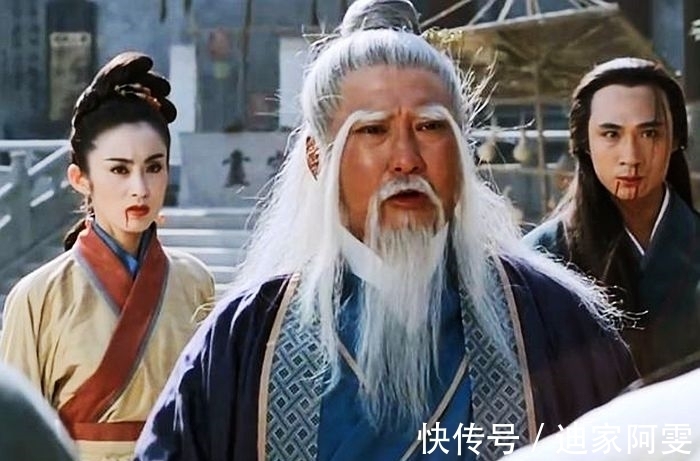 郭靖!倚天屠龙记中,有一人武功超过张三丰,书里提示他是郭靖的孙子