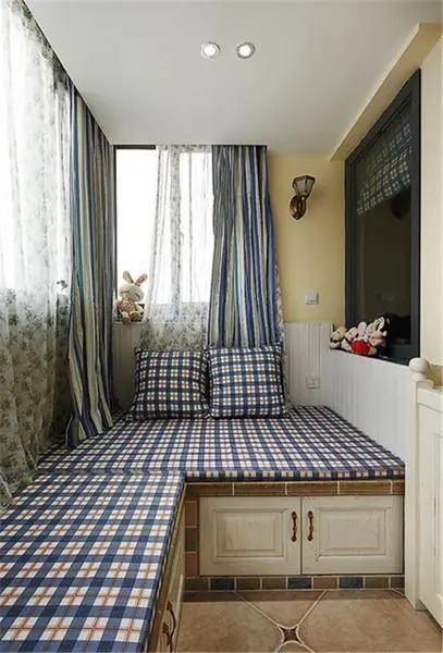 晾晒|越来越多人不在客厅阳台晒衣服了,现在流行这样设计,美观又实用