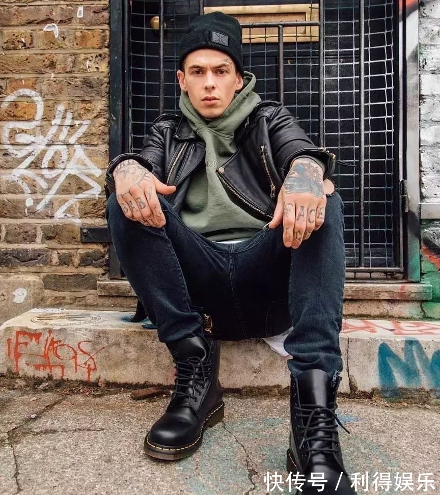 时尚圈 “马丁靴”再不火,我都替时尚圈可惜了,百搭又有型,关键还显高