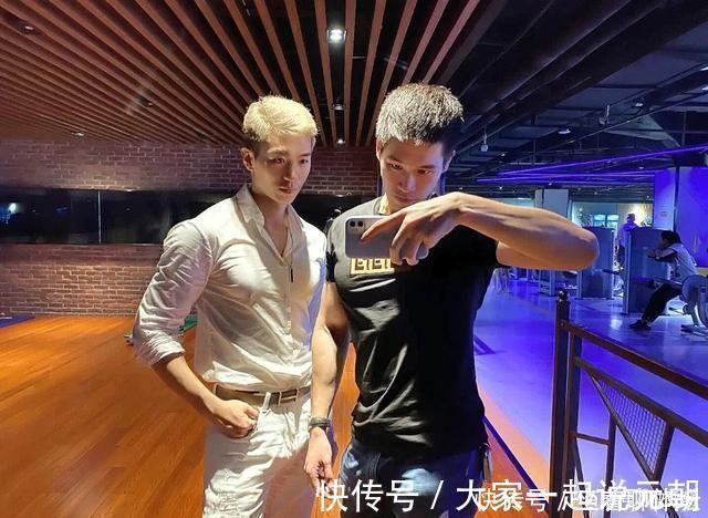 紧身裤|身高187，外型硬朗，酷似混血儿的健身小哥哥，95后气质纹身男！