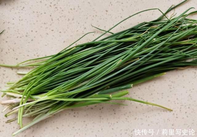 味道|最简单的面食做法:葱油拌面,简单好做,但味道却出奇的好