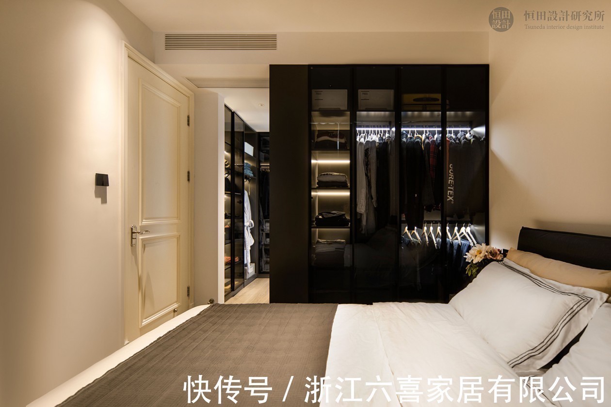 墨菲床|全隐形收纳惊艳整个小区,精细化改造的 82㎡ 精装房住着有多爽?