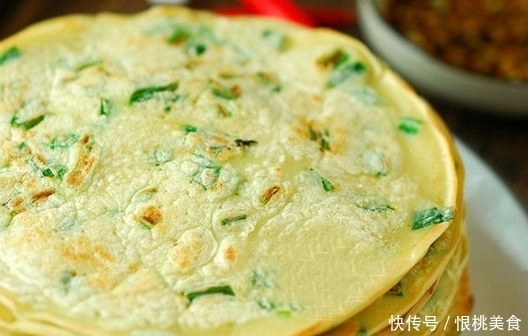 无油|无油健康的早餐饼,有菜有蛋有营养,又香又软,孩子一次吃三四张