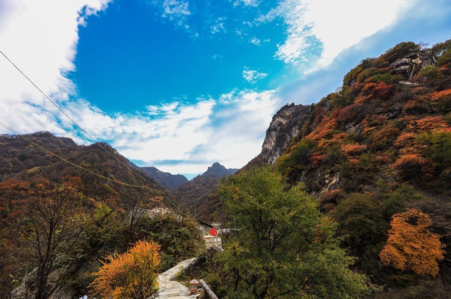 前山|铁顶太兴山，号称终南第一峰险过华山，我用七个小时带你走完全程