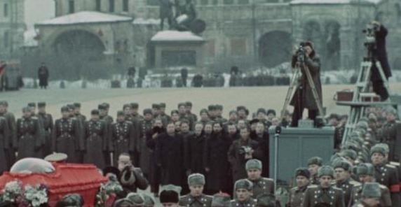 苏联|斯大林葬礼老照片图一是斯大林遗体，图六是斯大林的棺材