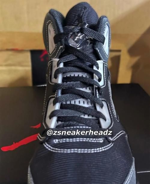 这个配色厉害了！简直就是 OW x AJ5 的兄弟！