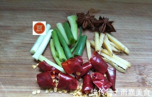 亲爱的|素鸡这样烧比红烧肉还美味,教你不外传的好吃秘诀,让你回味无穷