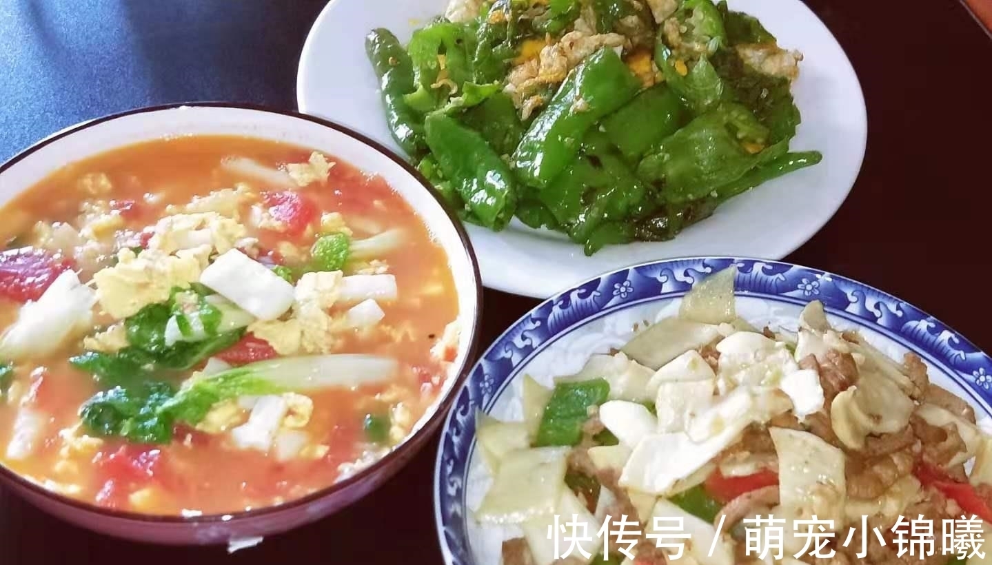 汤匙|两口子的午餐,两菜一汤只花了20多元钱,朋友说我太会过日子