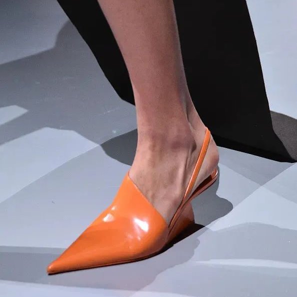 贺聪贺智米兰上海同台走秀，还是同一套|T型台 | 秀场