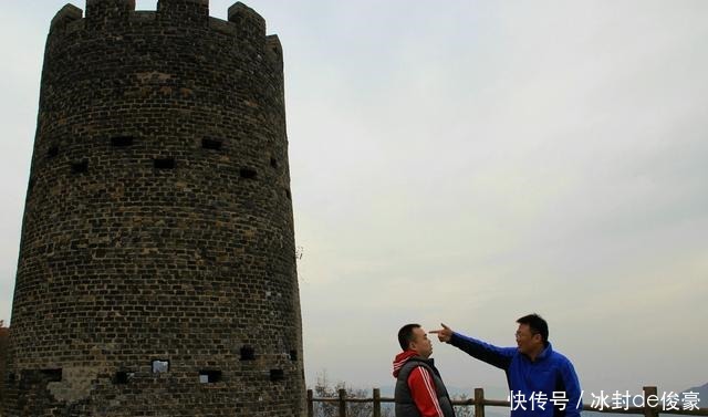 进出|曾进出靠“天梯”的太行山小村庄，如今凭影视剧走红，秋色太美了