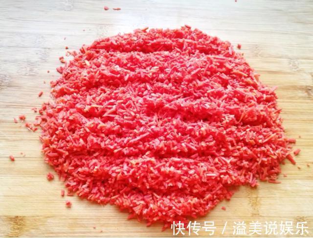 猪油|萝卜馅饺子有水怎么办焯水就错了,加点它萝卜不出水不变味