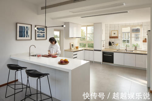 业主|周子鉴作品:350㎡阳光大宅,两层变三层,立体的家庭社交空间