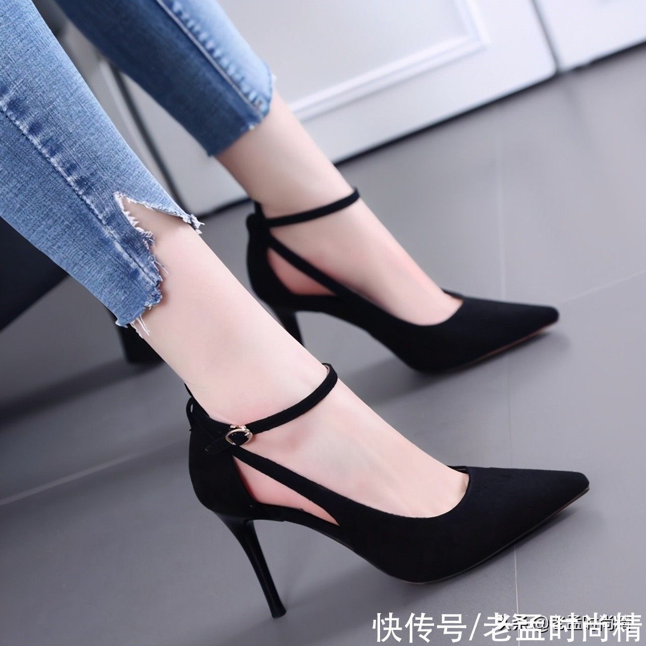 一字扣 一双高跟鞋轻松帮你应付聚会,约会,工作等搭配烦恼