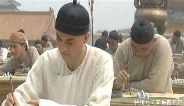 他是清朝最穷状元,因考卷上写8个字,被光绪帝钦定为状元