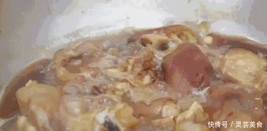 无论是猪肉牛肉羊肉,焯水时只记住3个知识点,绝对干净无腥味!