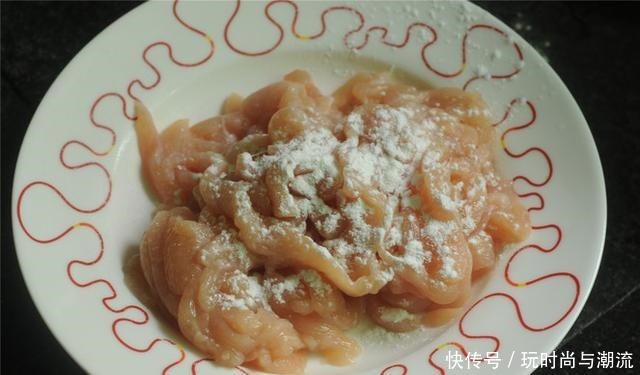 白酒最怕的“解药”就是它,每家每户都有,酒前吃不怕醉对肝很好