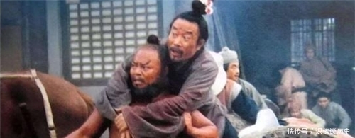 李逵饮下毒酒后,总算看清宋江真正面目,冷冷说出19字,字字锥心