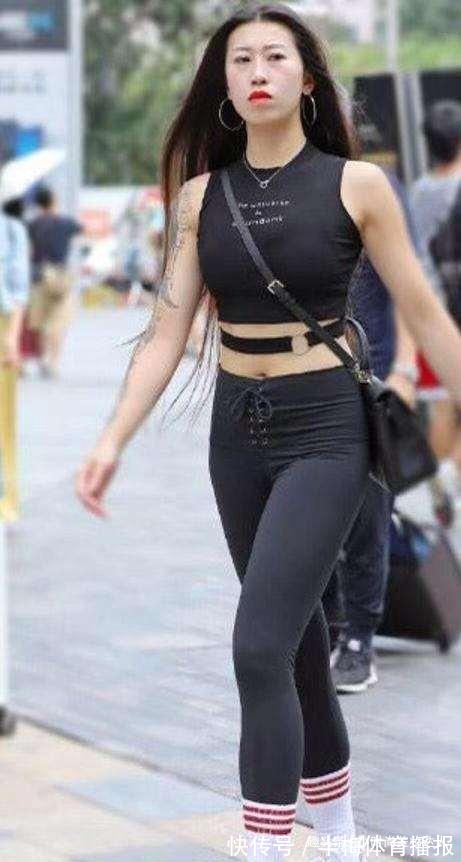 腰线 选好适合自己的打底裤,时尚又富有设计感,增添气质